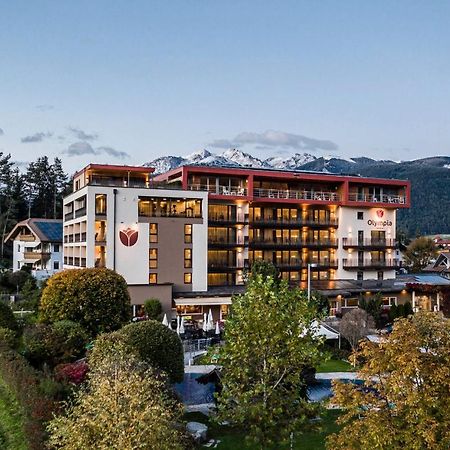 Hotel Olympia Brunico Bagian luar foto