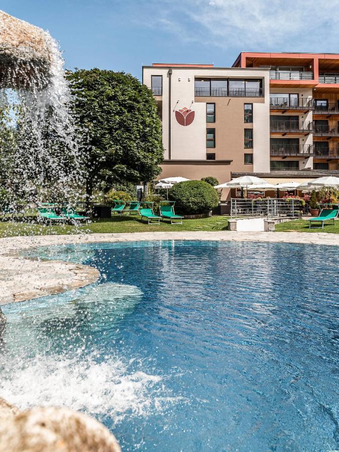 Hotel Olympia Brunico Bagian luar foto